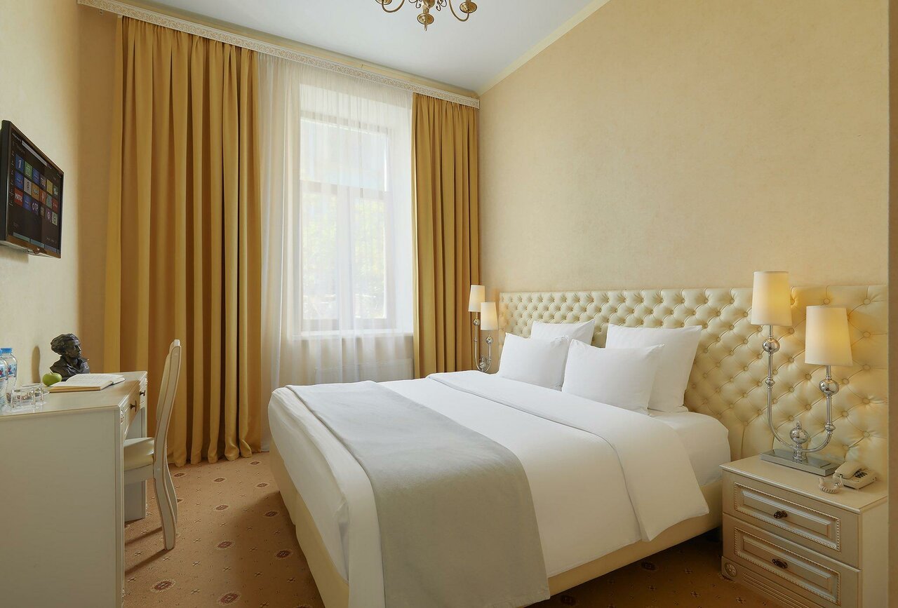 Гостиница Пушкин Москва-98