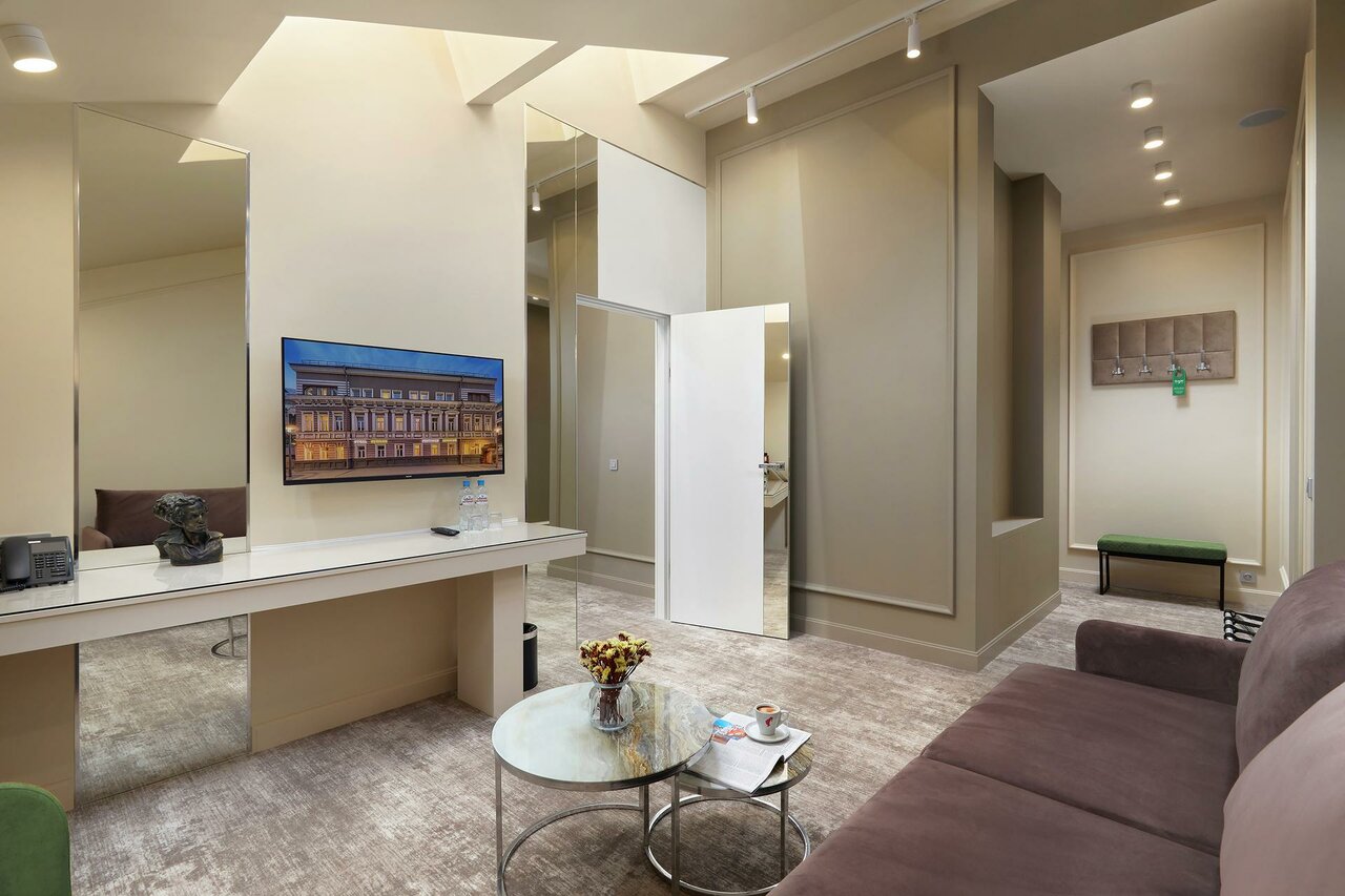 Гостиница Пушкин Москва-81